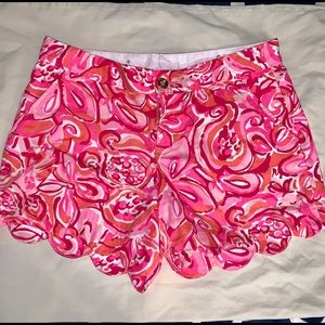 Women’s Lilly Pulitzer The Buttercup Short size 2